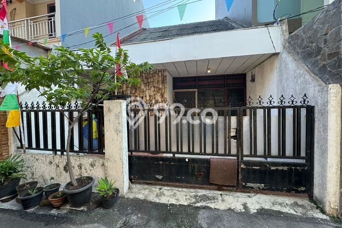Rumah Minimalis 4 KT di Tanjung Duren Jakarta Barat Semi Furnished Rumah Minimalis 4 KT di Tanjung Duren Jakarta Barat Semi Furnished