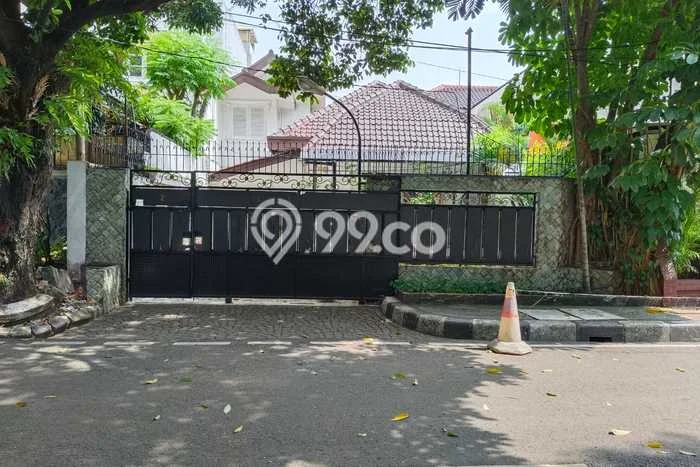 Disewakan Hunian Konsep Minimalis di Menteng Jakarta Pusat dengan 3 Kamar Disewakan Hunian Konsep Minimalis di Menteng Jakarta Pusat dengan 3 Kamar