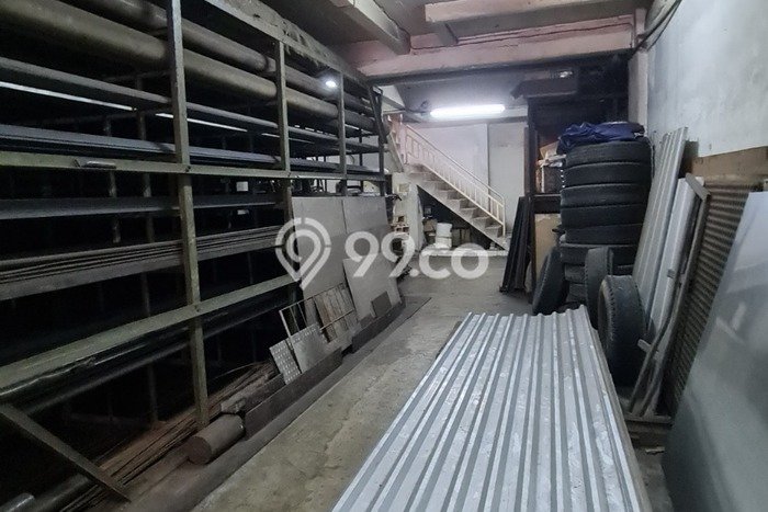 Ruko Bagus Dijual LB 300m2 Lokasi Strategis Jakarta Barat Area Cocok untuk Bisnis Ruko Bagus Dijual LB 300m2 Lokasi Strategis Jakarta Barat Area Cocok untuk Bisnis