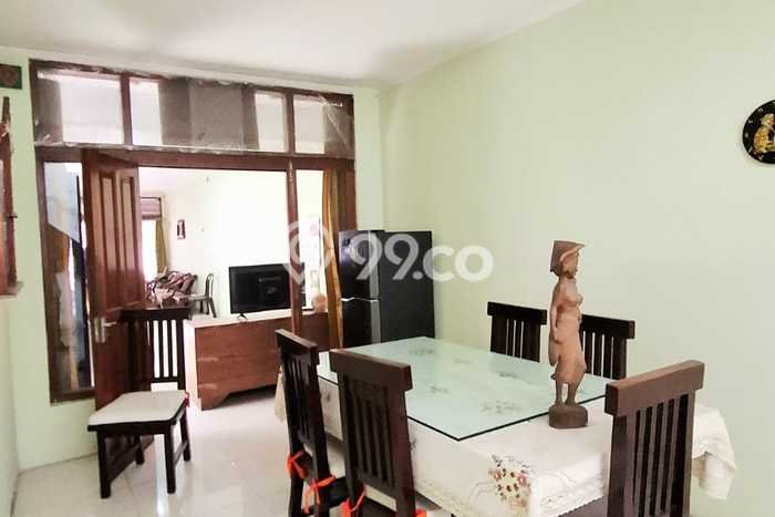 Rumah Luxury Modern Siap Huni di Pondok Indah Jakarta Selatan Rumah Luxury Modern Siap Huni di Pondok Indah Jakarta Selatan