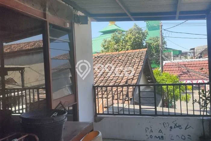 Sewa Kost Lokasi Bagus di Wonokromo, Surabaya Full Furnished Sewa Kost Lokasi Bagus di Wonokromo, Surabaya Full Furnished