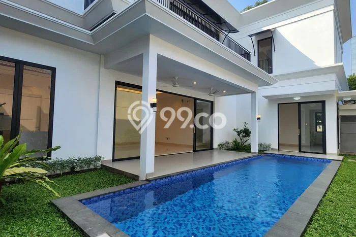 Rumah Eksklusif Dijual LT 373m2 di Cilandak, Jakarta Selatan Rumah Eksklusif Dijual LT 373m2 di Cilandak, Jakarta Selatan