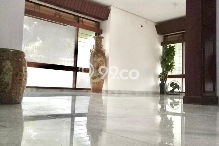 Rumah Mewah LB 400m2 Siap Pakai Desain Elegan di Bendungan Hilir, Jakarta Pusat Rumah Mewah LB 400m2 Siap Pakai Desain Elegan di Bendungan Hilir, Jakarta Pusat