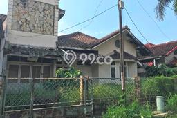 Rumah Luxury Modern Tanpa Renovasi di Lebak Bulus Jakarta Selatan Rumah Luxury Modern Tanpa Renovasi di Lebak Bulus Jakarta Selatan