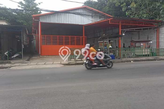 FOR RENT! Gudang di Narogong Cocok untuk Bisnis 400m2 FOR RENT! Gudang di Narogong Cocok untuk Bisnis 400m2