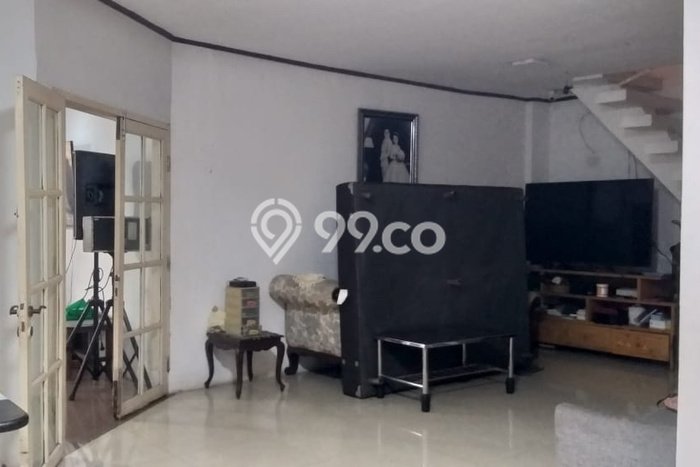 Rumah Mewah LB 180m2 Siap Pakai Desain Elegan di Pulomas, Jakarta Timur Rumah Mewah LB 180m2 Siap Pakai Desain Elegan di Pulomas, Jakarta Timur