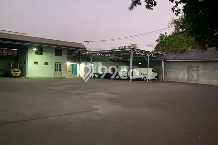 Gudang Dijual di Bekasi LT 3084m2 & LB 1200m2 Lokasi Terbaik! Gudang Dijual di Bekasi LT 3084m2 & LB 1200m2 Lokasi Terbaik!