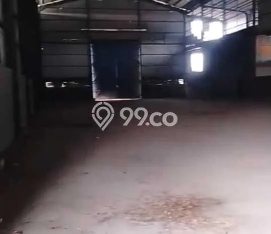 Gudang disewakan lokasi strategis Karawang Barat Karawang 2000m2 Gudang disewakan lokasi strategis Karawang Barat Karawang 2000m2