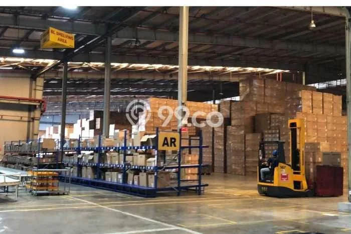 Gudang Disewa di Bekasi dengan LB 16000m2 Area Komersial Ramai Gudang Disewa di Bekasi dengan LB 16000m2 Area Komersial Ramai