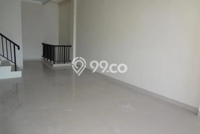 FOR RENT! Ruko di Green Lake City Cocok untuk Bisnis 236m2 FOR RENT! Ruko di Green Lake City Cocok untuk Bisnis 236m2