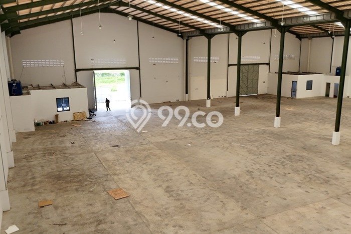 Gudang Disewa di Tangerang dengan LB 1848m2 Area Komersial Ramai Gudang Disewa di Tangerang dengan LB 1848m2 Area Komersial Ramai