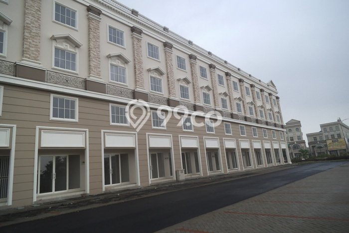 FOR RENT! Ruko di Tangerang Kota Cocok untuk Bisnis 236m2 FOR RENT! Ruko di Tangerang Kota Cocok untuk Bisnis 236m2