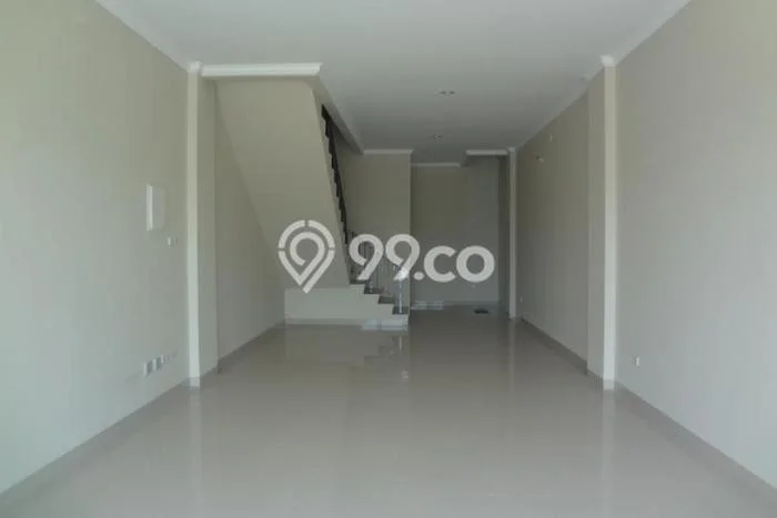 FOR RENT! Ruko di Green Lake City Cocok untuk Bisnis 236m2 FOR RENT! Ruko di Green Lake City Cocok untuk Bisnis 236m2