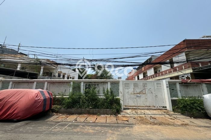 Tanah Dijual Lokasi Strategis di Jakarta Barat dengan Luas 1064m2 Tanah Dijual Lokasi Strategis di Jakarta Barat dengan Luas 1064m2