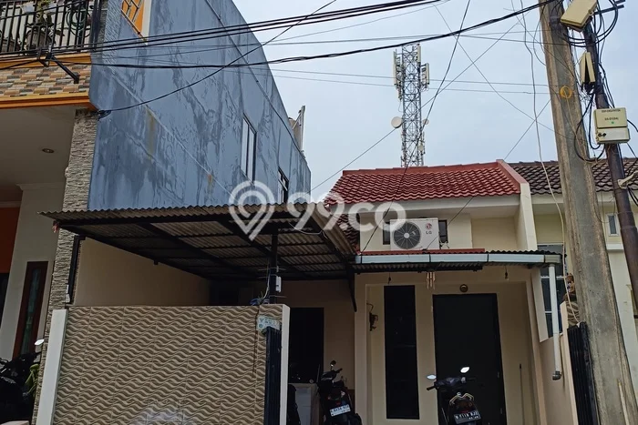 For Sale Hunian Rumah Terawat 2 KT di Semanan, Jakarta Barat For Sale Hunian Rumah Terawat 2 KT di Semanan, Jakarta Barat