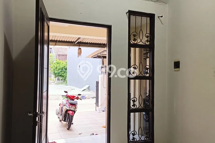 For Sale Hunian Rumah Terawat 2 KT di Semanan, Jakarta Barat For Sale Hunian Rumah Terawat 2 KT di Semanan, Jakarta Barat