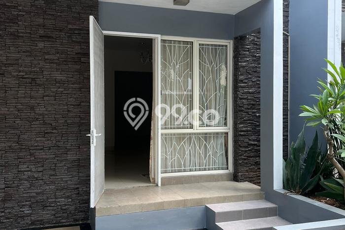 KESEMPATAN TERBAIK! Rumah area Bekasi Barat, 3 KT, Siap Huni, LT 126m2m² Bangunan 180m2m² KESEMPATAN TERBAIK! Rumah area Bekasi Barat, 3 KT, Siap Huni, LT 126m2m² Bangunan 180m2m²