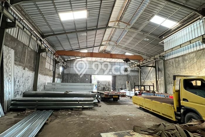 Gudang bagus disewakan di Tarumajaya Bekasi dengan LB 1468m2 harga sewa terbaik Gudang bagus disewakan di Tarumajaya Bekasi dengan LB 1468m2 harga sewa terbaik