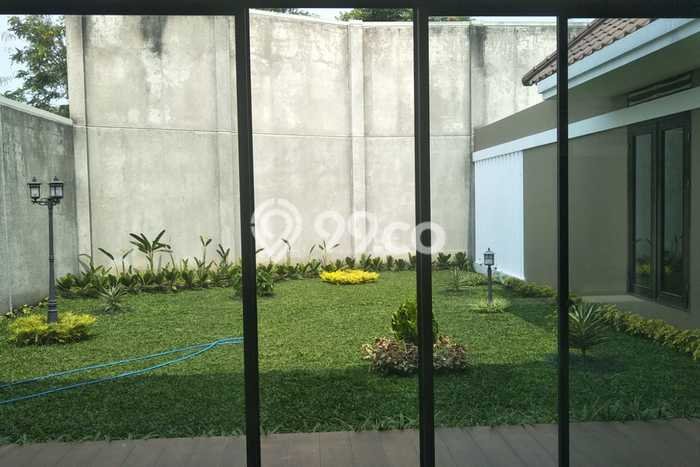 Hunian Elit LB 348m2 Siap Huni Desain Elegan di Kota Baru Parahyangan, Bandung Hunian Elit LB 348m2 Siap Huni Desain Elegan di Kota Baru Parahyangan, Bandung