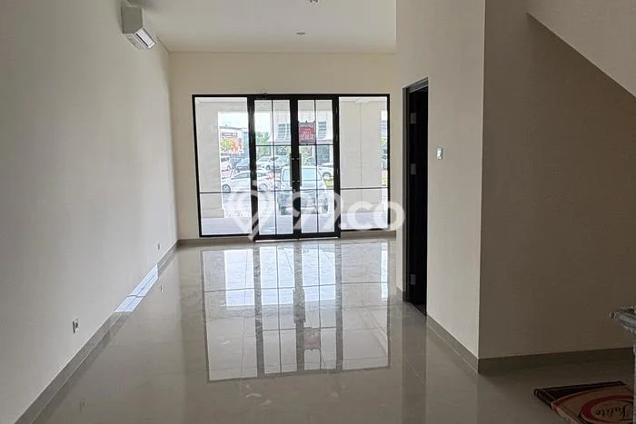 Unit Komersial Disewakan di Tangerang Kawasan Strategis Harga Kompetitif Unit Komersial Disewakan di Tangerang Kawasan Strategis Harga Kompetitif