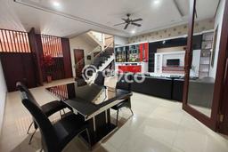 Rumah Elit LB 552m2 Siap Pakai Desain Elegan di Pantai Indah Kapuk, Jakarta Utara Rumah Elit LB 552m2 Siap Pakai Desain Elegan di Pantai Indah Kapuk, Jakarta Utara