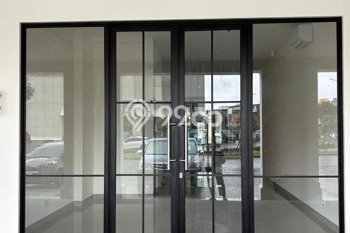 Unit Komersial Disewakan di Tangerang Kawasan Strategis Harga Kompetitif Unit Komersial Disewakan di Tangerang Kawasan Strategis Harga Kompetitif
