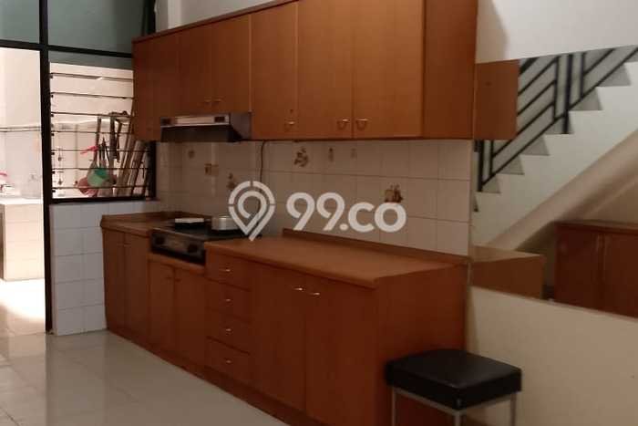 Area Ramai! Ruko Dijual di Tambora untuk Bisnis Luas Bangunan 406m2 Area Ramai! Ruko Dijual di Tambora untuk Bisnis Luas Bangunan 406m2