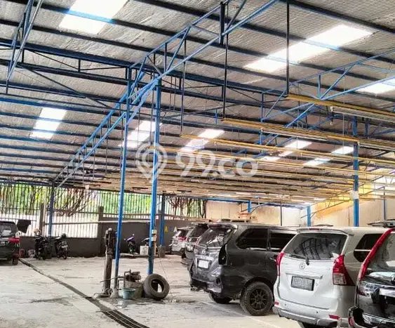 LOKASI PREMIUM! Gudang Kawasan Tanjung Duren, Luas 1005m2m², Pusat Bisnis LOKASI PREMIUM! Gudang Kawasan Tanjung Duren, Luas 1005m2m², Pusat Bisnis