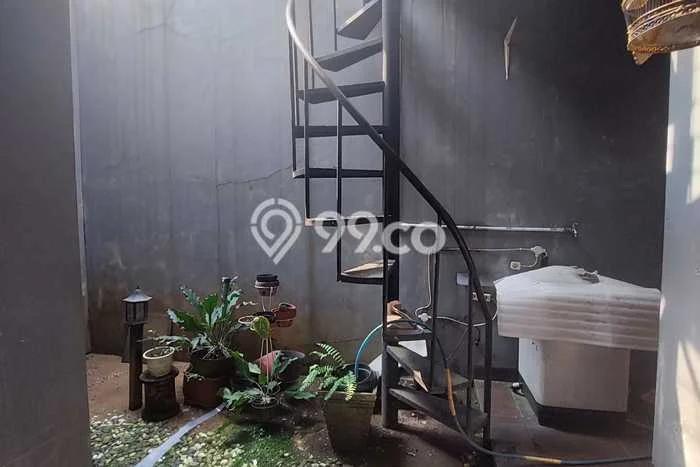 Rumah Modern 3 KT di Jatikarya Bekasi Semi Furnished Rumah Modern 3 KT di Jatikarya Bekasi Semi Furnished