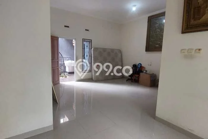 Rumah Modern 3 KT di Jatikarya Bekasi Semi Furnished Rumah Modern 3 KT di Jatikarya Bekasi Semi Furnished