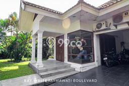 Rumah Elit Akses Mudah di Jakarta Selatan Rumah Elit Akses Mudah di Jakarta Selatan