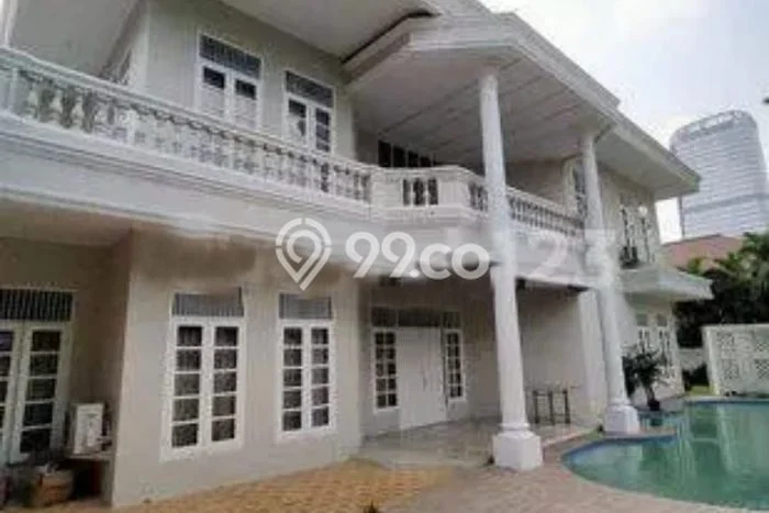Classic Modern Calm House At Exclusive Complek Mega Kuningan Classic Modern Calm House At Exclusive Complek Mega Kuningan
