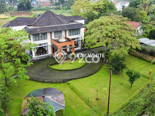 Lokasi Ideal! Vila di Ciawi, Area 2950m2m², Kondisi Terbaik Lokasi Ideal! Vila di Ciawi, Area 2950m2m², Kondisi Terbaik