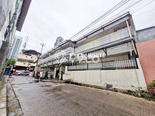 Kost untuk Dijual di Setiabudi Punya 40 Kamar Kost untuk Dijual di Setiabudi Punya 40 Kamar