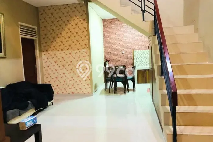 Disewakan! Rumah 3 Kamar Tidur &
2 Kamar Mandi di Bangka, Jakarta Selatan Disewakan! Rumah 3 Kamar Tidur &
2 Kamar Mandi di Bangka, Jakarta Selatan
