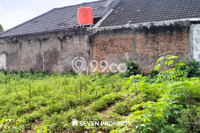 AREA PROSPEKTIF! Tanah di Klapanunggal, Luas 102m², Dekat Fasilitas Umum, Kawasan Potensial AREA PROSPEKTIF! Tanah di Klapanunggal, Luas 102m², Dekat Fasilitas Umum, Kawasan Potensial