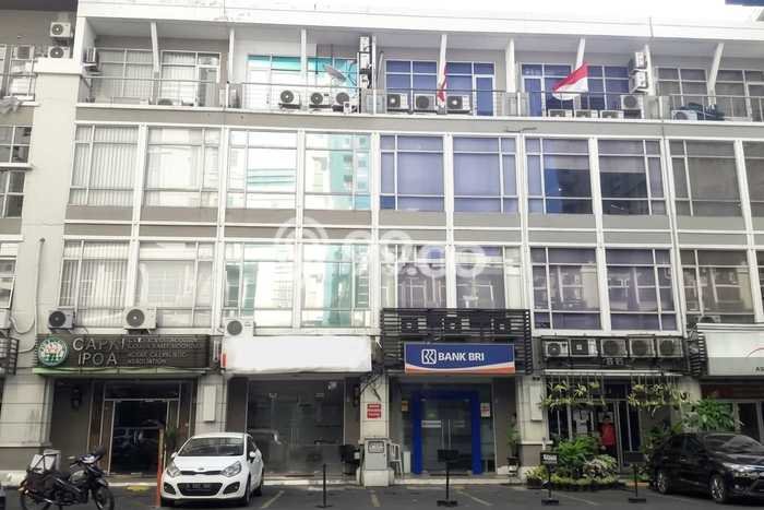 Ruko Disewa di Tanah Abang, Jakarta Pusat, LT 67m2 / LB 202m2 Ruko Disewa di Tanah Abang, Jakarta Pusat, LT 67m2 / LB 202m2