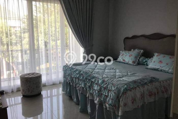 Jual Rumah Luas Megah Dengan View Cantik di Summarecon Bekasi, Bekasi Jual Rumah Luas Megah Dengan View Cantik di Summarecon Bekasi, Bekasi