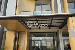 Rumah Luas Asri 3 KT Siap Huni di BSD Tangerang Rumah Luas Asri 3 KT Siap Huni di BSD Tangerang