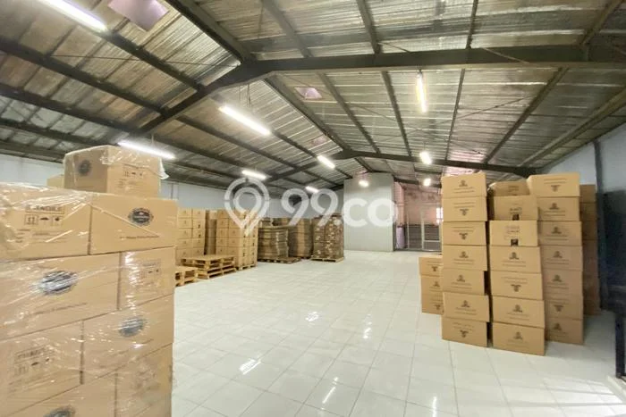 Gudang Lokasi Strategis di BSD, Luas 600m², For Rent Gudang Lokasi Strategis di BSD, Luas 600m², For Rent