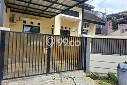For Sale Rumah 3 Kamar Lokasi Strategis Bagus dan Strategis di BSD For Sale Rumah 3 Kamar Lokasi Strategis Bagus dan Strategis di BSD