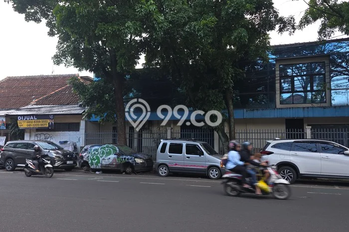 Disewakan Komersial di Pusat Kota Bandung Ramai Strategis Disewakan Komersial di Pusat Kota Bandung Ramai Strategis