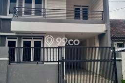 Rumah Cantik Siap Huni Di Antapani Luas 200m2 Lokasi Strategis Rumah Cantik Siap Huni Di Antapani Luas 200m2 Lokasi Strategis