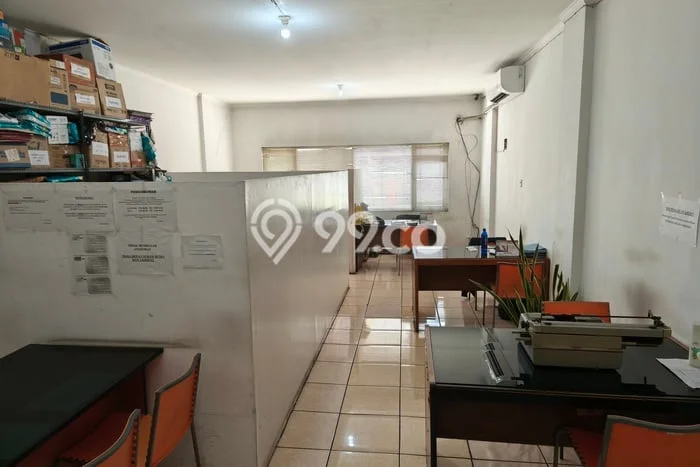 Ruko Dijual di Prime Area Bandung Luas 120m2 Ruko Dijual di Prime Area Bandung Luas 120m2