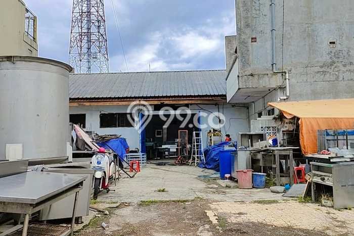 Gudang Area Komersial Kawasan Margahayu, Luas 1000m², Mainroad Gudang Area Komersial Kawasan Margahayu, Luas 1000m², Mainroad
