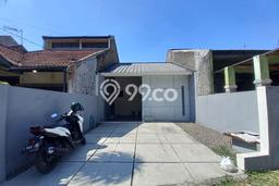Rumah Bagus di Cimahi Utara, Cimahi, LT 132m² LB 90m² DIJUAL CEPAT! Rumah Bagus di Cimahi Utara, Cimahi, LT 132m² LB 90m² DIJUAL CEPAT!
