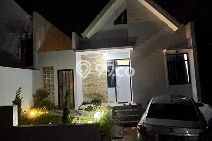 Rumah Modern Minimalis 2 KT Bisa Langsung Pindah di Cimahi Utara Rumah Modern Minimalis 2 KT Bisa Langsung Pindah di Cimahi Utara