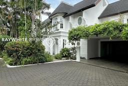 LOKASI PREMIUM! Rumah Berkembang area Kemang, Luas 1025m² LB 900m² LOKASI PREMIUM! Rumah Berkembang area Kemang, Luas 1025m² LB 900m²