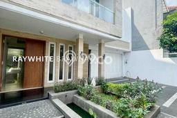 Best Deal Hunian Premium Ideal dan Luas di Cilandak, Jakarta Selatan Best Deal Hunian Premium Ideal dan Luas di Cilandak, Jakarta Selatan