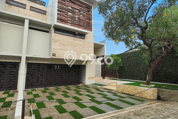 Dijual Rumah Luas Elegan Dengan View Cantik di Ampera, Jakarta Selatan Dijual Rumah Luas Elegan Dengan View Cantik di Ampera, Jakarta Selatan